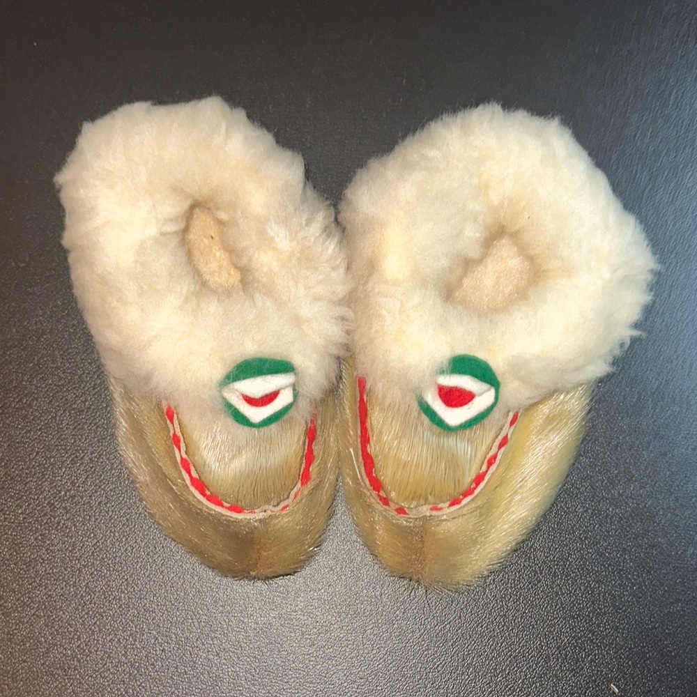 Vtg Scandinavian Slippers